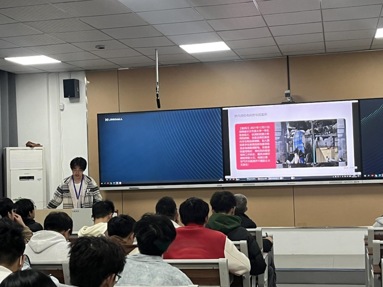 图示, 示意图
中度可信度描述已自动生成:ver1